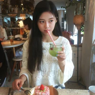 永恒的乳房封面